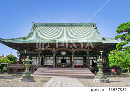 東京都　護国寺（ごこくじ）　本堂　重要文化財 81977386