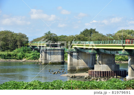 解体中の小谷木橋　奥州市水沢 81979691