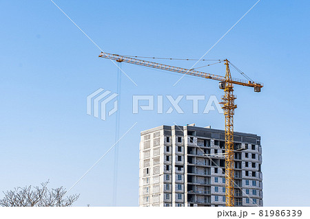 Picture of buildings under construction with construction crane Picture of buildings under construction with construction crane 81986339
