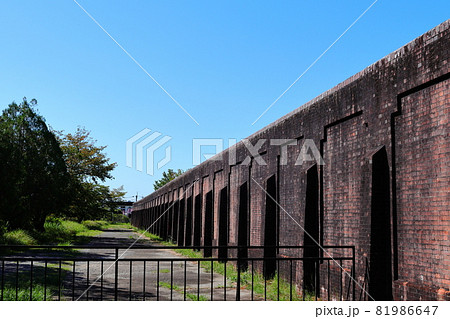 旧奈良監獄の外塀 81986647