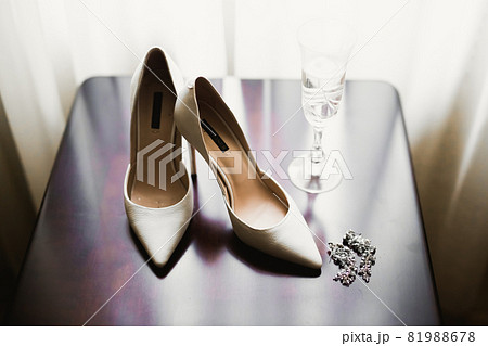 Wedding luxury jewelry for bride on beautiful background Wedding luxury jewelry for bride on beautiful background 81988678