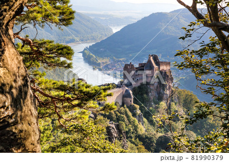 Beautiful landscape with Aggstein castle ruin and Danube river at sunset in Wachau walley, Lower Austria, Austria Beautiful landscape with Aggstein castle ruin and Danube river at sunset in Wachau walley, Lower Austria, Austria 81990379