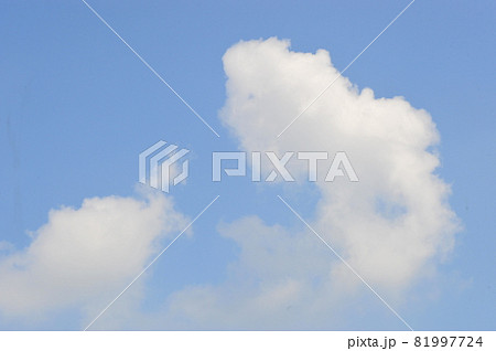 ドラマティックな涌き雲 アートな涌き雲 面白い形の涌き雲 ドラマティックな涌き雲 アートな涌き雲 面白い形の涌き雲 81997724