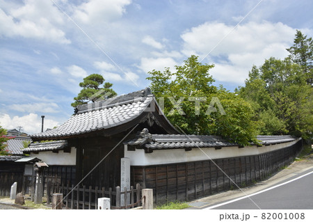 【岐阜県恵那市】中山道・大井宿の町並み 【岐阜県恵那市】中山道・大井宿の町並み 82001008