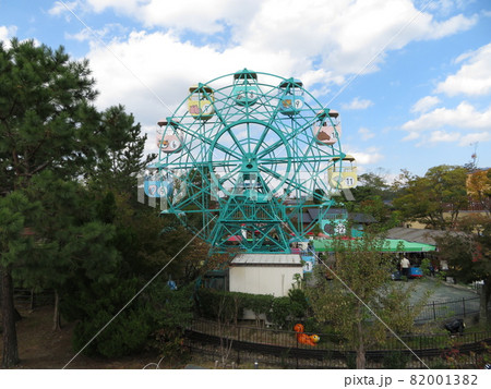 京都市動物園にある本州現役最古の観覧車 82001382