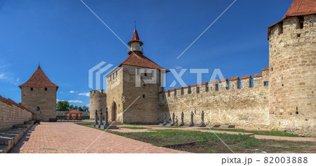 Fortress walls and towers of the Bender fortress, Moldova 82003888