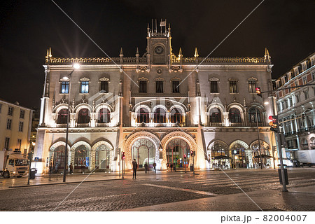 Rossio railway station in Lisbon Rossio railway station in Lisbon 82004007