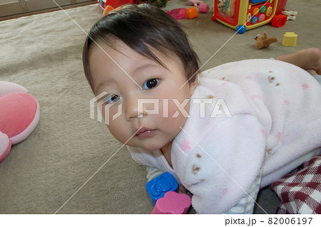 10 months old 82006197