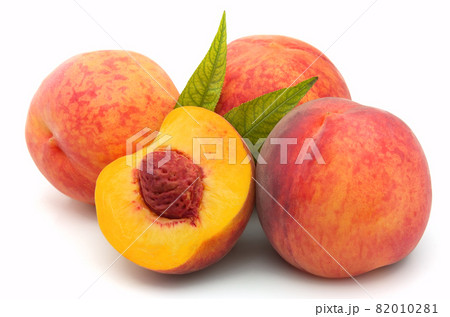 Sweet peaches with leaves Sweet peaches with leaves 82010281
