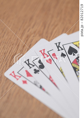 トランプゲーム 82012719