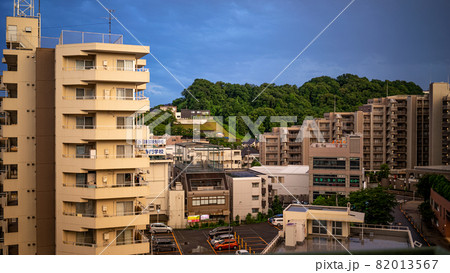 ビルや建物の風景 82013567