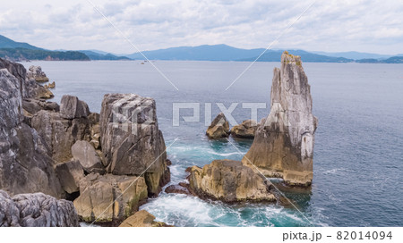 《宮城県・気仙沼》巨釜半造・折石 82014094