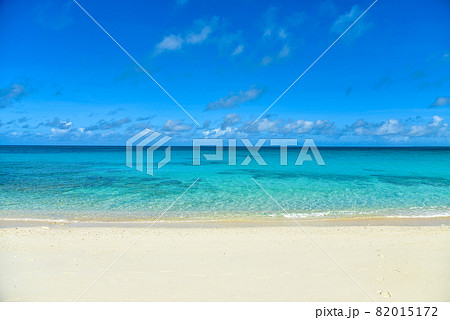 栗間島にある長間浜の超絶景 82015172