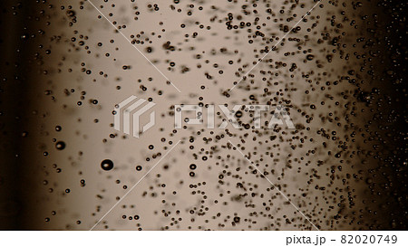 Champagne bubbles in glass flute. 82020749