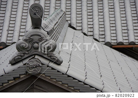 瓦屋根 瓦屋根 82020922