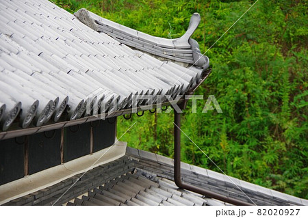瓦屋根 瓦屋根 82020927