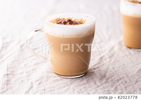 カフェラテでコーヒータイム カフェラテでコーヒータイム 82023778