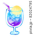 グラデーションのクリームソーダ　ブルーハワイ　水彩イラスト　青と紫 82024795