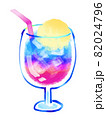 グラデーションのクリームソーダ　ブルーハワイ　水彩イラスト　青と赤紫 82024796