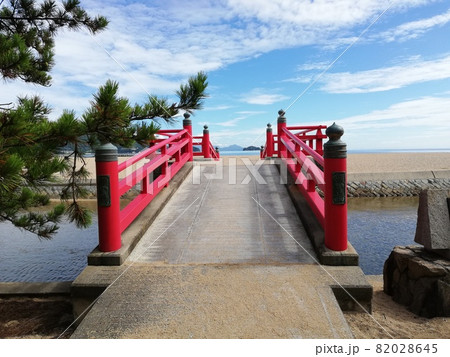 香川県:津田の松原(県立琴林公園)の海水浴場 願い橋・叶え橋 香川県:津田の松原(県立琴林公園)の海水浴場 願い橋・叶え橋 82028645