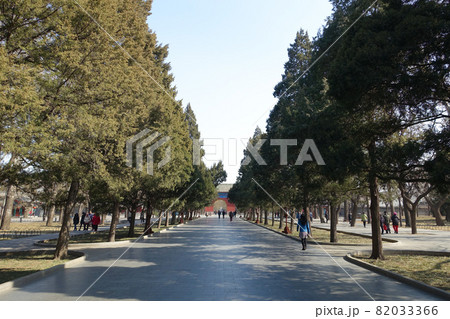 中国 北京の天壇公園の美しい風景 中国 北京の天壇公園の美しい風景 82033366