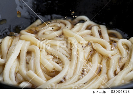ぶっかけうどん ぶっかけうどん 82034318