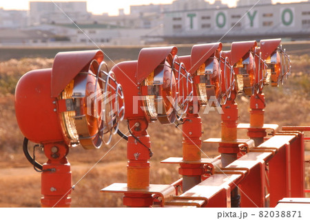 飛行場の誘導灯 飛行場の誘導灯 82038871