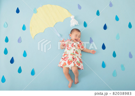 女の子の赤ちゃん 女の子の赤ちゃん 82038983
