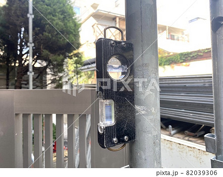 足場を建てる際に大事な水平器 足場を建てる際に大事な水平器 82039306