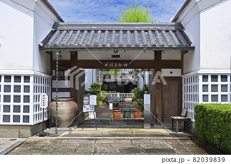 丹波古陶館　河原町妻入商家群（兵庫県丹波篠山市河原町） 82039839
