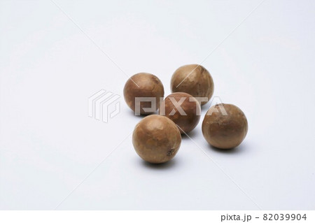 マカダミアナッツ 82039904