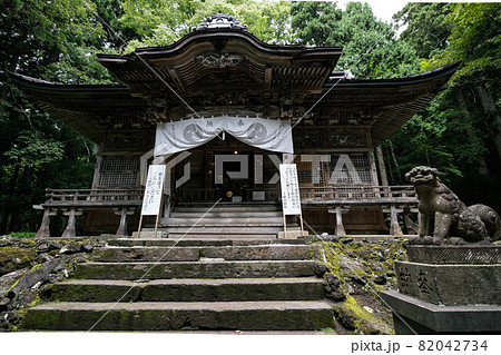 十和田神社　拝殿 82042734