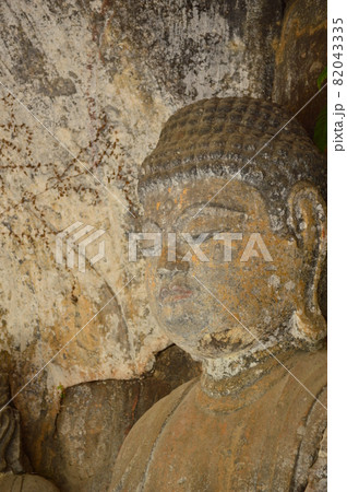 大分県臼杵石仏　臼杵磨崖仏 82043335