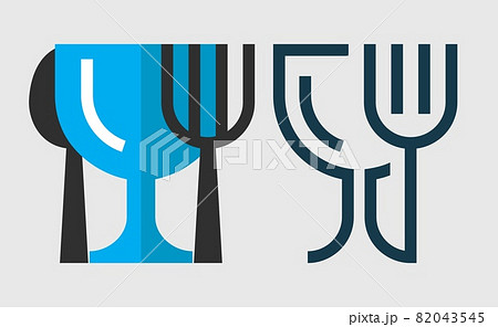 Food service icon for catering, delivery with spoon and fork in kawaii style 82043545