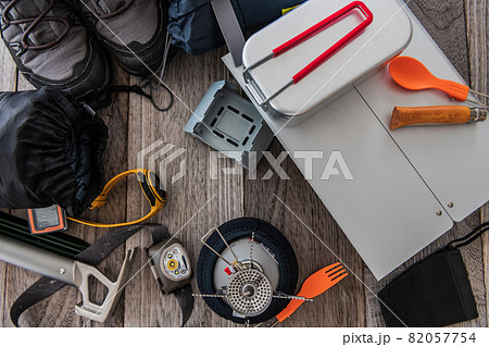 アウトドア用品 登山道具 俯瞰撮影素材 82057754