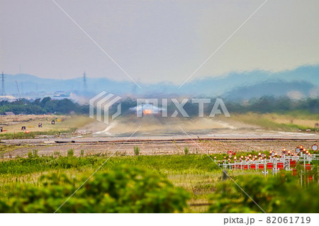 小松空港 82061719