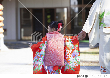七五三の女の子 82065247
