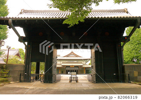 寛永寺旧本坊表門　輪王寺 両大師開山堂 天海慈眼大師　良源慈恵大師　東京都台東区上野公園  82066319