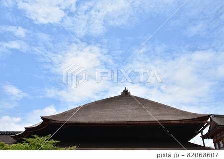 夏の清水寺　釈迦堂 82068607