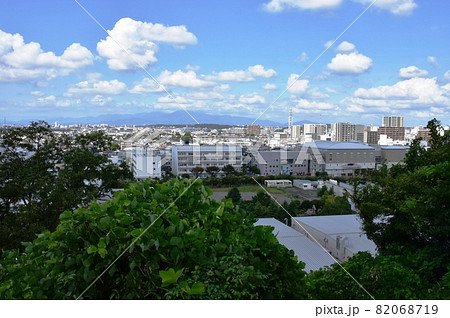神奈川県藤沢市　新林公園展望台から望む藤沢市町並み 82068719