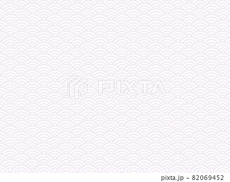 青海波の背景　模様　白 82069452
