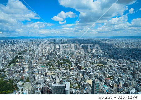 あべのハルカスから大阪市天王寺区中央区東成区（北東）方面の展望 82071274