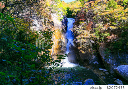 山梨県甲府市御岳昇仙峡の紅葉 山梨県甲府市御岳昇仙峡の紅葉 82072433