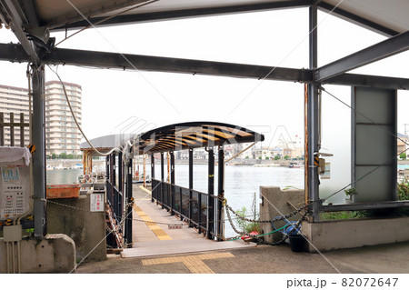 明石港 連絡船桟橋（兵庫県 明石市） 82072647