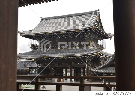 御影堂門 東本願寺 御影堂門 東本願寺 82075777