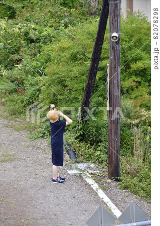 秋の北海道森町JR掛澗駅で女性のポートレートを撮影 秋の北海道森町JR掛澗駅で女性のポートレートを撮影 82078298