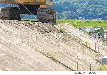 道路工事 82079536