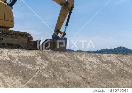 道路工事 82079542