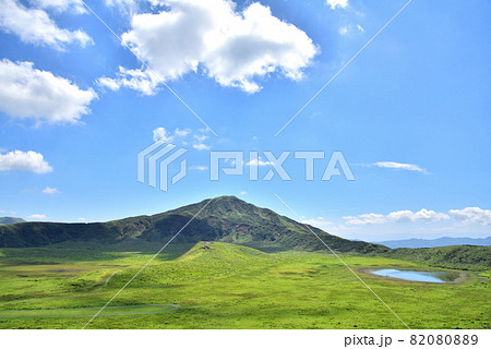 阿蘇山 草千里ヶ浜 烏帽子岳 くじゅう阿蘇国立公園 阿蘇山 草千里ヶ浜 烏帽子岳 くじゅう阿蘇国立公園 82080889