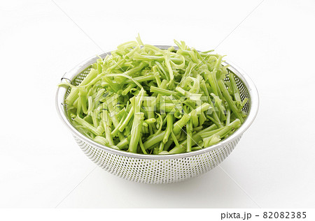 空心菜の茎 下ごしらえ 空心菜の茎 下ごしらえ 82082385